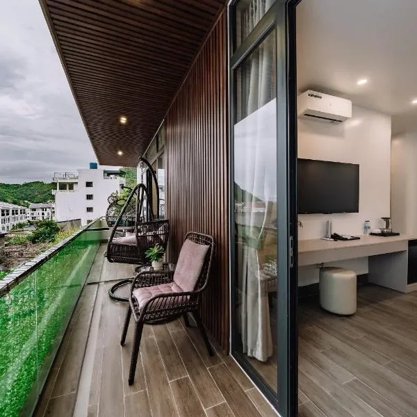 Catba SunWoo Homestay & Hotel, hôtel à Cat Ba