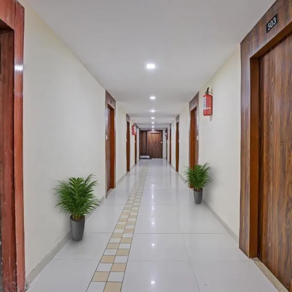 Hotel O Neelkamal，位于艾哈迈达巴德的酒店