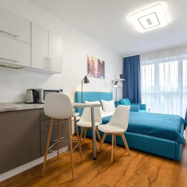 Petrovdom Apartments 20-199a in RC Kvartet, Vasylya Lypkivskoho Street 16Г, hotel in Kyiv