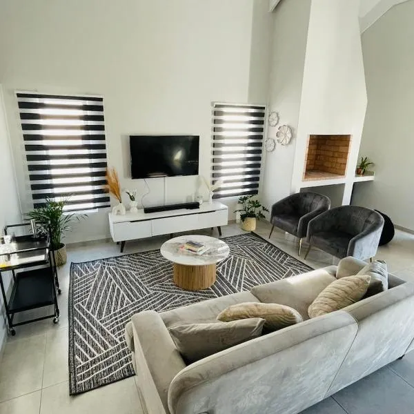 44 Staycation Beach-house, hôtel à Britannia Bay