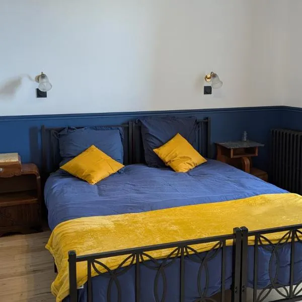 Auberge de la Belette Cendrée, hotel v destinaci Saint-Léger-sous-Beuvray