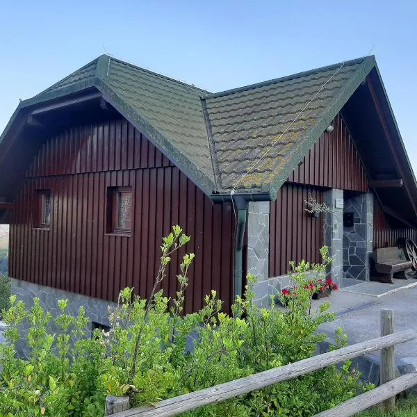 Apartment Zeleni dragulj Pohorje, hôtel à Oplotnica