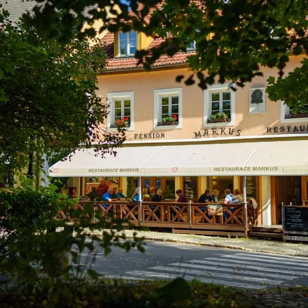 Penzion Markus - Pivovar - Brewery Frymburk, hôtel à Frymburk