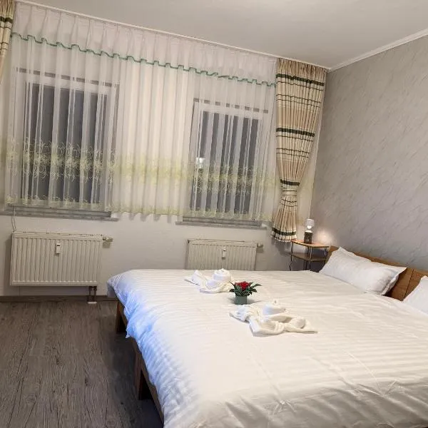 Käthe-Kollwitz-Straße 54, F2, hotel v destinaci Altenburg