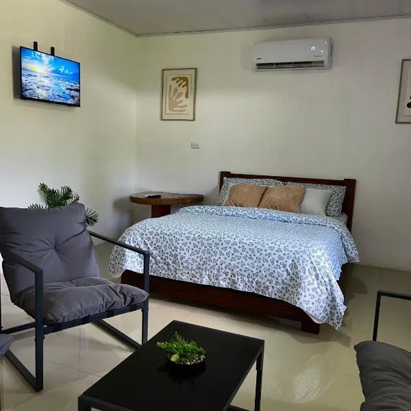 Corcovado House With AC, hôtel à Puerto Jiménez