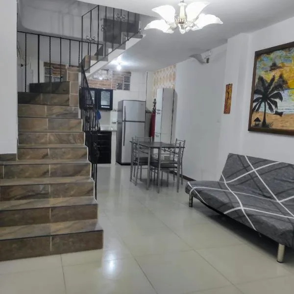 Casita entre árboles, casa de huéspedes céntrica y cómoda en San Fernando, Cali、カリのホテル