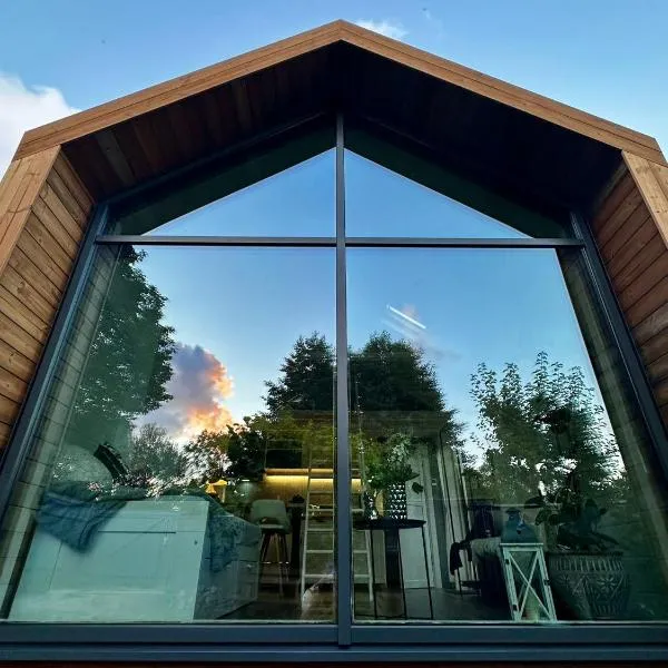 Namiņš atpūtai, ξενοδοχείο στη Λιέπαγια