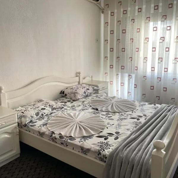 Motel Albatros, hotel in Kosovo Polje