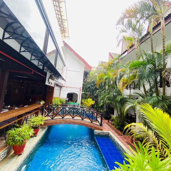 Nirvana Beach Resort, hotel in Boracay