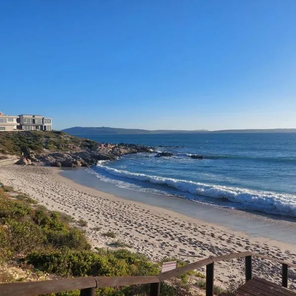 Calypso Sunset Accommodation, hôtel à Langebaan