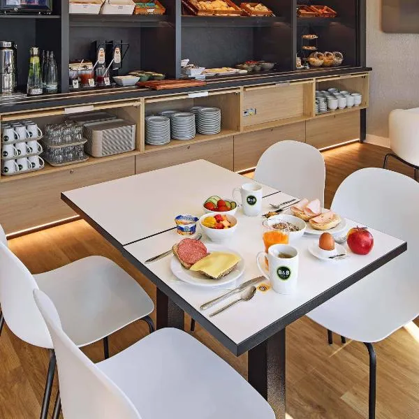 B&B HOTEL Köln-Marsdorf, hotel v Kolíně