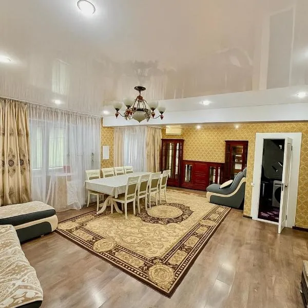 VIP Karatal 4k City Plus Wi-Fi, Smart TV, viešbutis mieste Taldykorganas