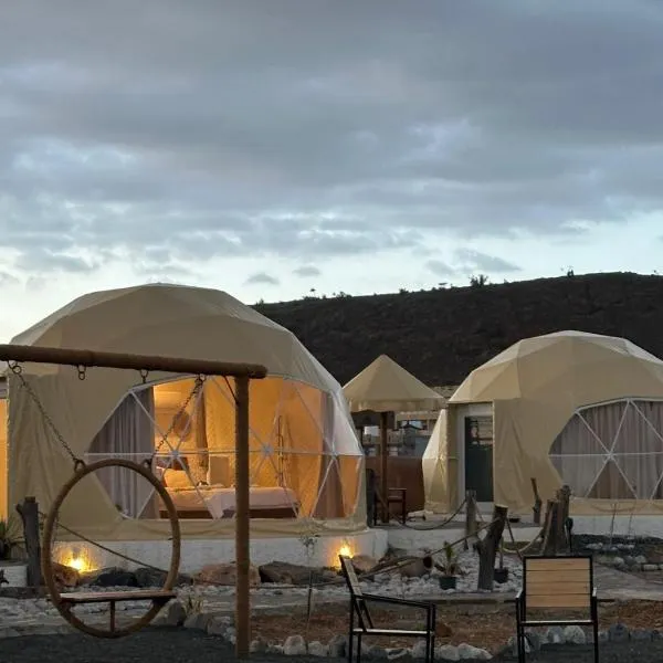 Jabal shams domes, מלון בSa‘ab Banī Khamīs