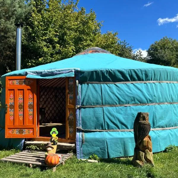 Jurta pod Blaníkem、Chotýšanyのホテル