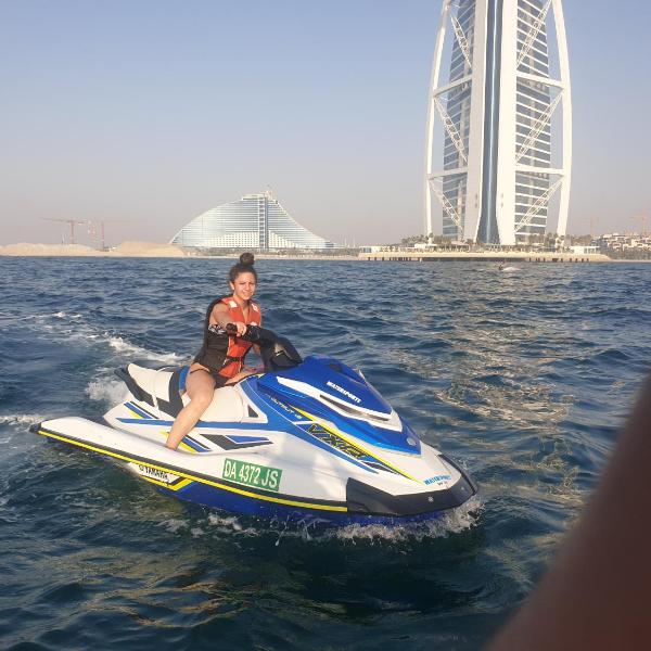 A one sports jetski rental, Dubái
