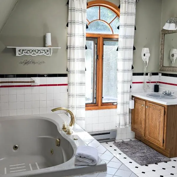 3 Bedroom 2 Bath Carriage House (Pet Friendly), hotel v destinaci Bar Harbor