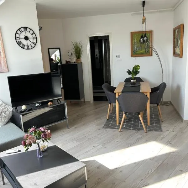 Golden on the 3rd floor, hotel v destinaci Nagykanizsa