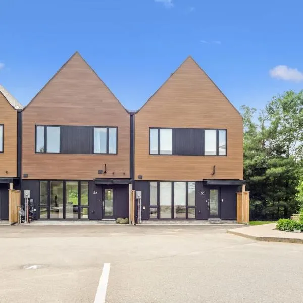 Luxury Resort Villa in Muskoka, Hotel in Gravenhurst