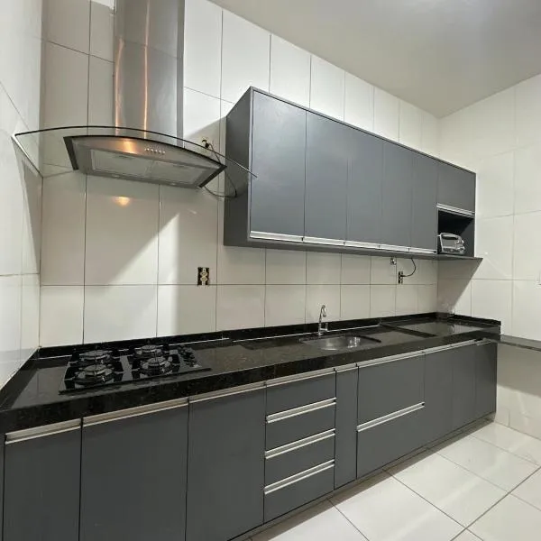 Melhor custo beneficio, отель в городе Говернадор-Валадарис