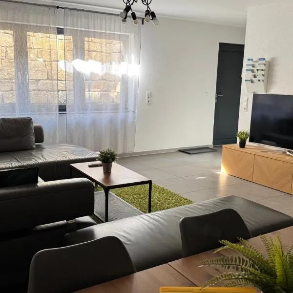 FeWo Souterrain TT-Bodensee, hotel in Tettnang