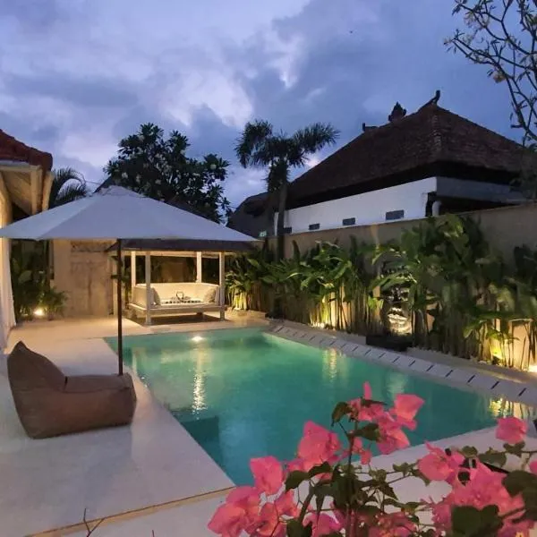 La Dolce Villa, ξενοδοχείο στο Σεμινιάκ