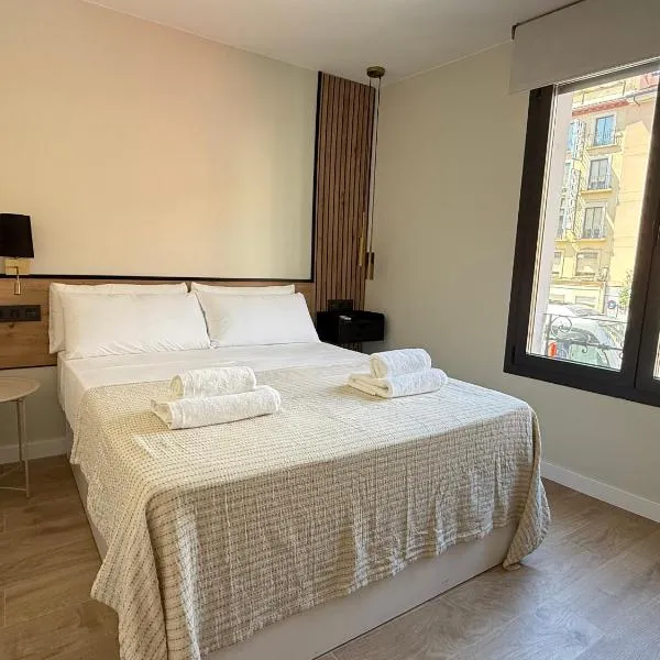 Le Petit Hostel，薩拉戈薩的飯店