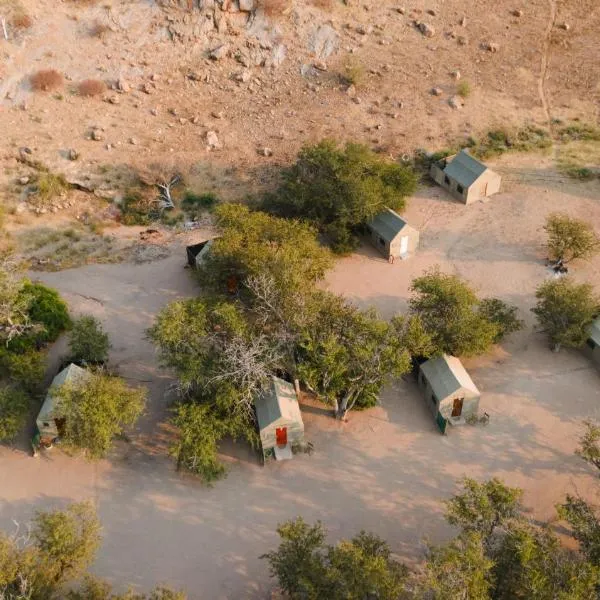 Aabadi Mountain Camp, hotel in Khorixas