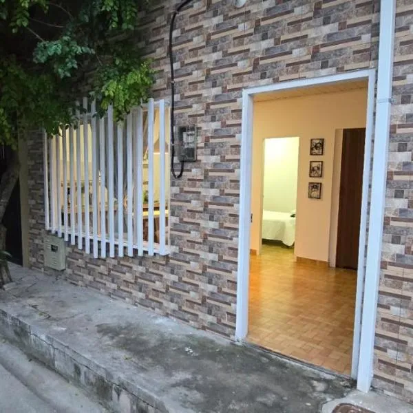 Alojamiento Sol Naciente, hotel in Puerto Triunfo