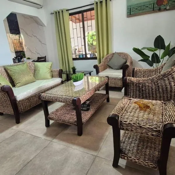 Villea Frangipani Near Airport，位于马埃岛的酒店