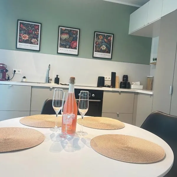 Dimoro Family Suites - Central Essen near Hbf & Limbecker, hotel Essenben