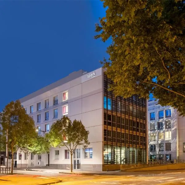 Spark by Hilton Lyon Ouest, hotel a Lione