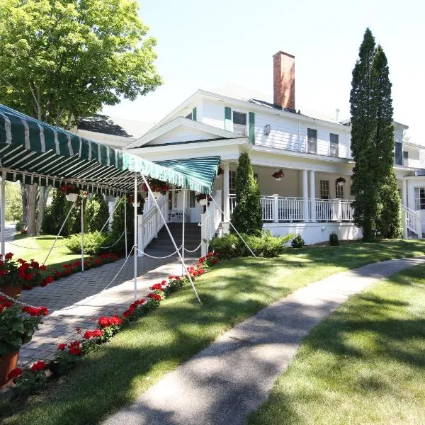 Colonial Inn Harbor Springs, hotell sihtkohas Harbor Springs