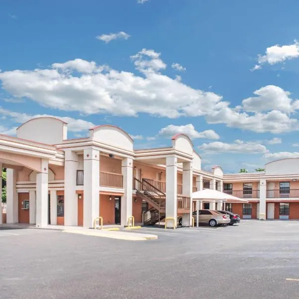 Days Inn by Wyndham McAllen, hotel in McAllen