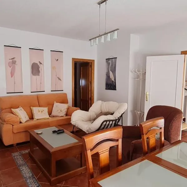 Alojamiento Casa Tía Mari، فندق في El Robledo