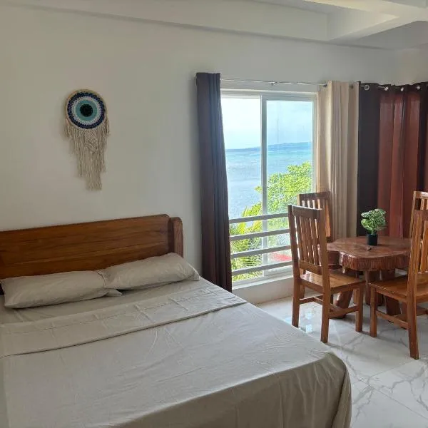 Daddy O Beach House, hotel di Siquijor