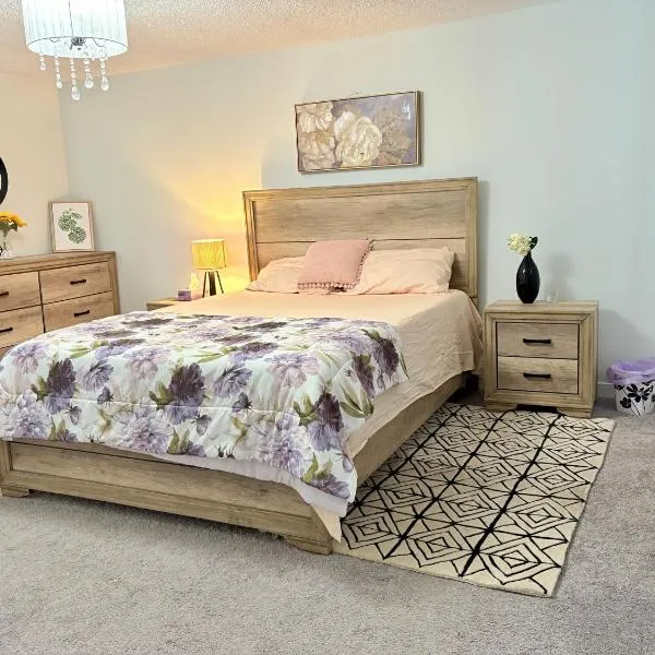 210 Bertrand St, ξενοδοχείο στο Γουίνιπεγκ