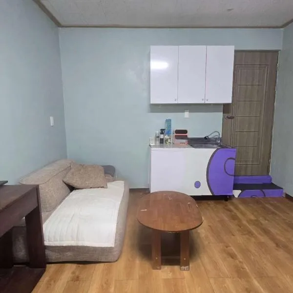 Blue Beach House INN, hotel en Garapan
