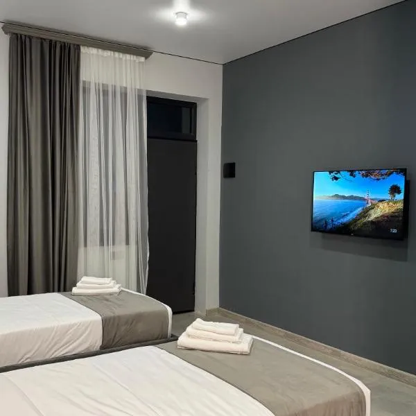 Terminal 1, hotel en Pʼarakʼar