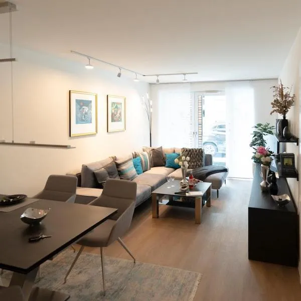 Stilvolles Neubau-Apartment mit Küche, Netflix & Top-Lage, hotel in Würselen