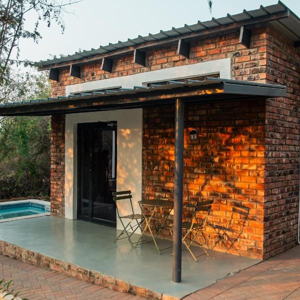 The Hill Chalets - Crocodile Pools-Self Catering, Ramotswa