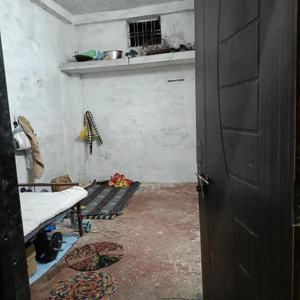 Yadav lodge, hotel in Jabalpur