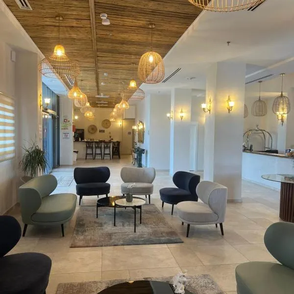 מלון המושבה כפר תבור, hotel en Kefar Tavor