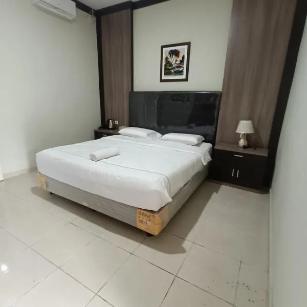 Kayana Homestay Palu, hotell i Mutiara Airport