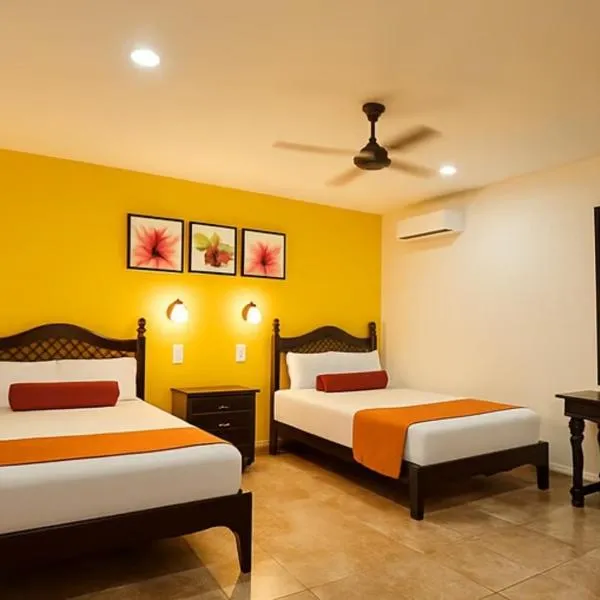 Hotel Papagayo, hotel in Playa del Carmen