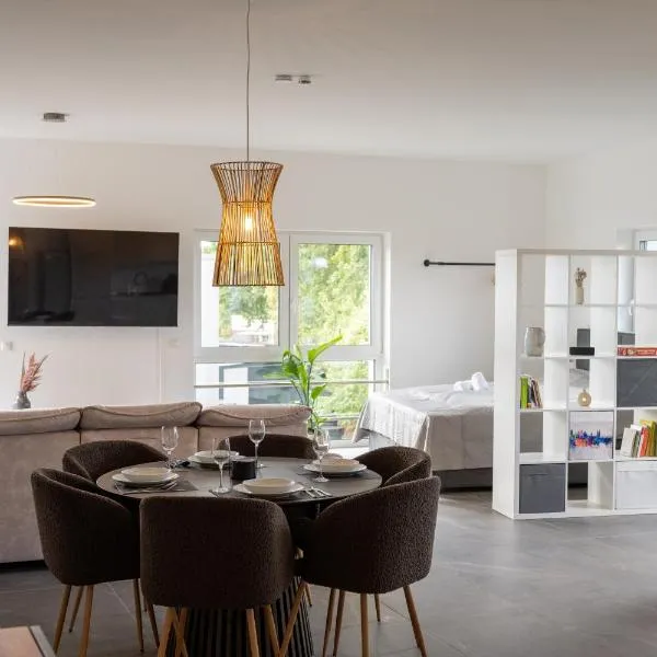 Lux Apts Deluxe Apartment-Zentral-Messe-Küche โรงแรมในโคโลญ