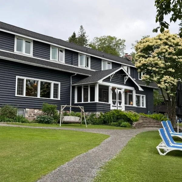 Bonnie View Inn, hotel en Haliburton