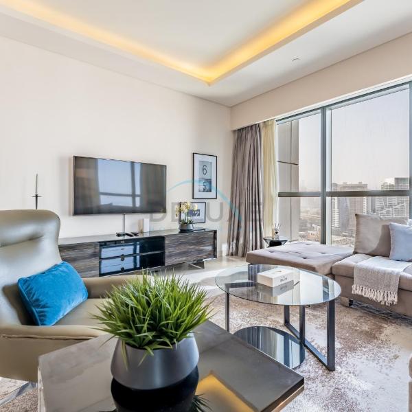 Prime Business Bay Stay, Near Dubai Mall And Burj Khalifa with Easy Metro Access, Damac Towers by Paramount B, Business Bay by Deluxe Holiday Homes, Дубай