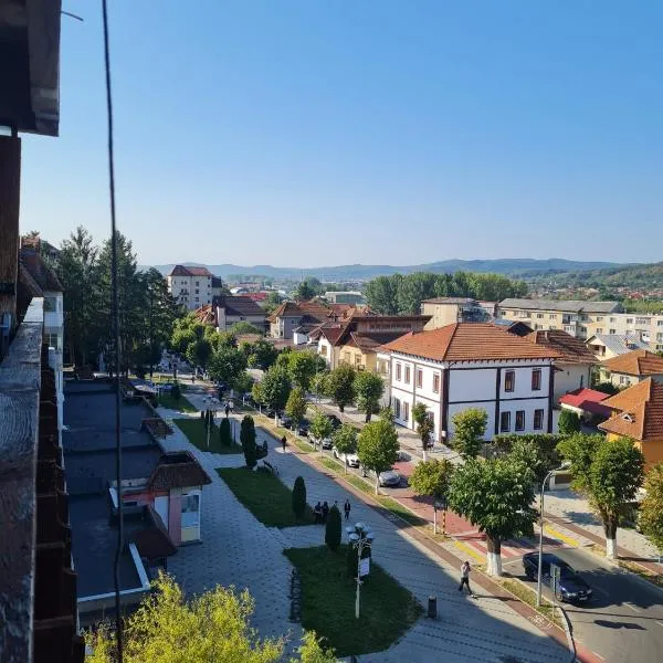 Bulevard View Studio, hotel in Curtea de Argeş