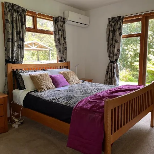 Waiotahi Valley Lodge, hotel in Thames