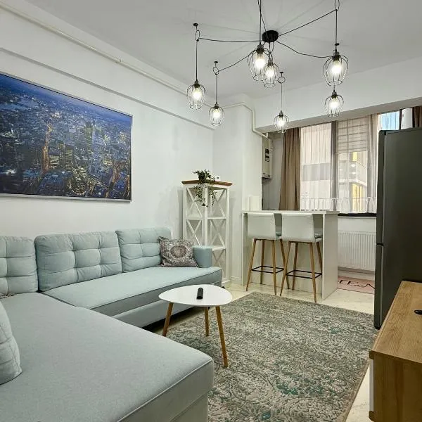 Altheda Living West Side 14-B1, ξενοδοχείο στη Σουτσεάβα